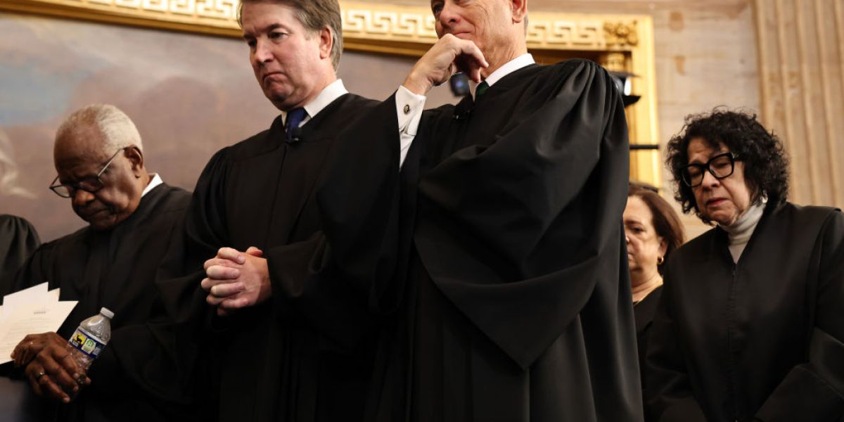 Kalshiβs fight over prediction markets sports betting moves toward the Supreme Court | Fortune